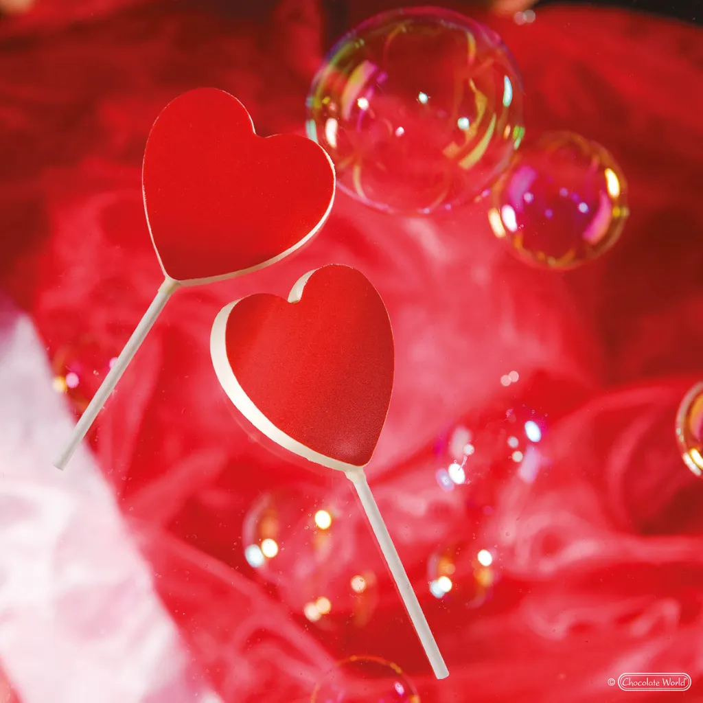 2000L04_B.webp