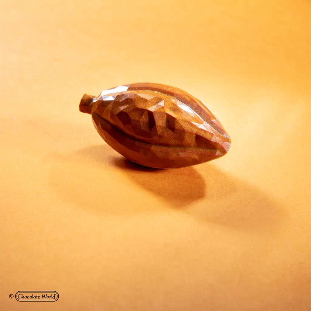CW12000_A.webp