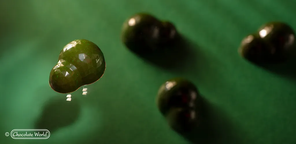 CW12057_A.webp