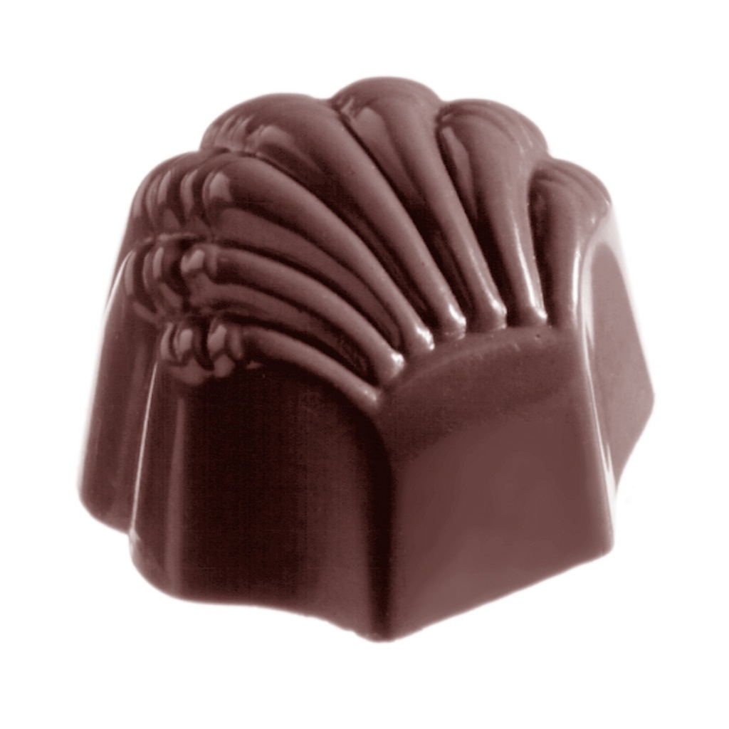 Chocolate mould shell high