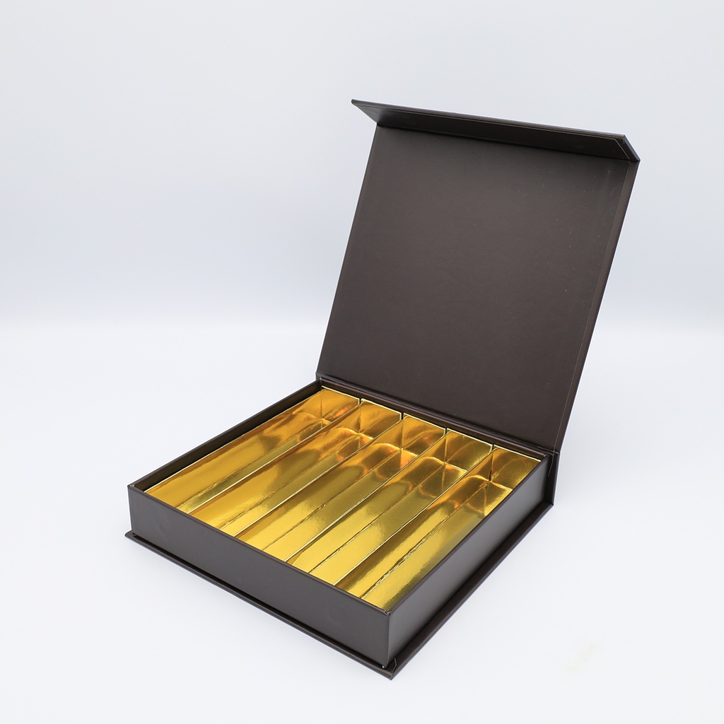 [V002-11-165-06] Luxury magnetic box brown with 5 rows - 24 pcs