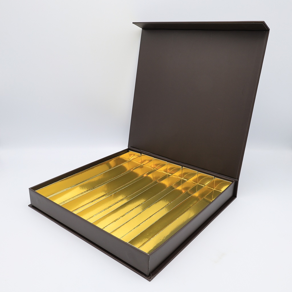 [V002-11-245-06] Luxuriöse Magnetbox braun mit 7 Reihen - 24 Stück